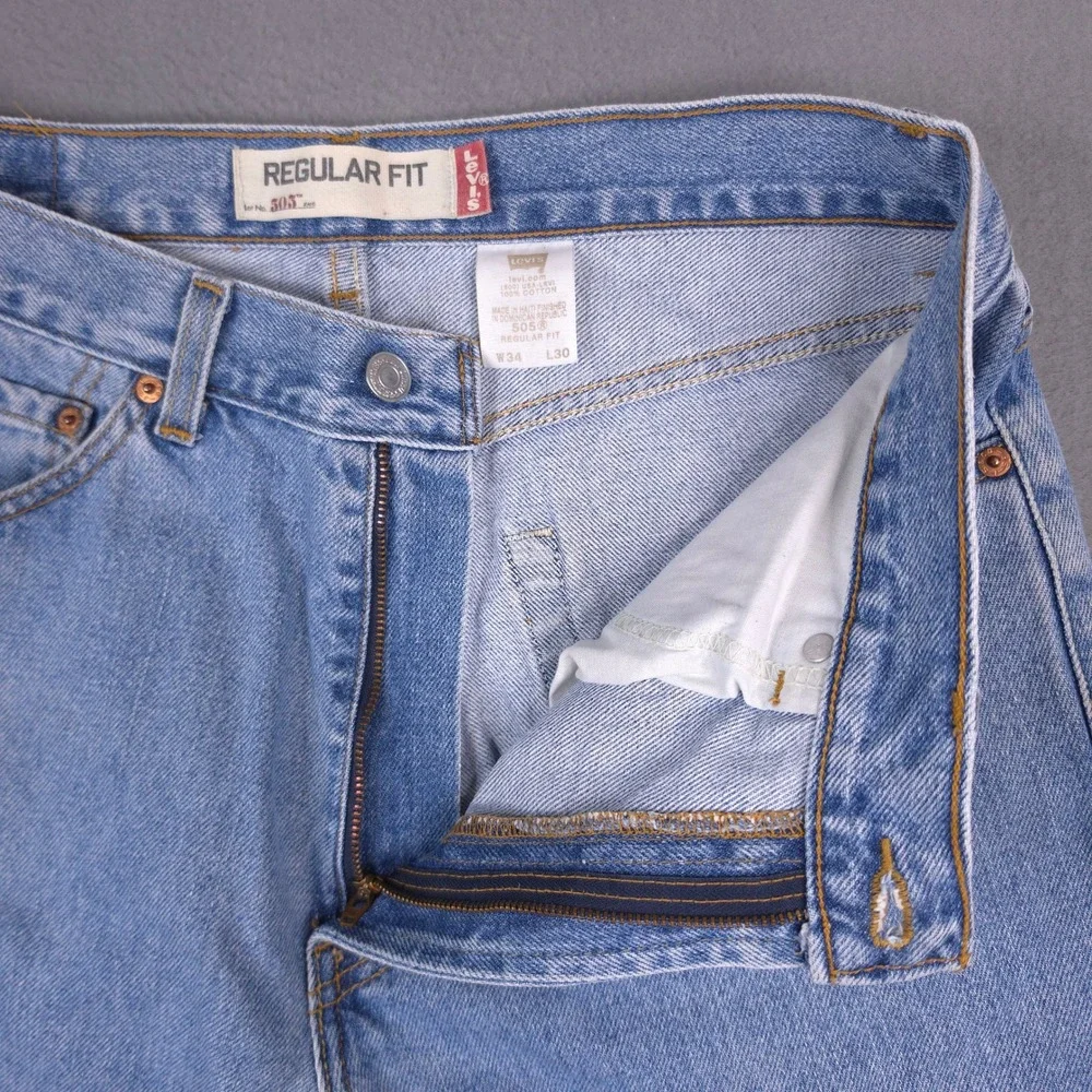 Levis 505 Regular Fit Jeans Light Wash Blue 34x30 Denim Distressed Raw Hem 90s